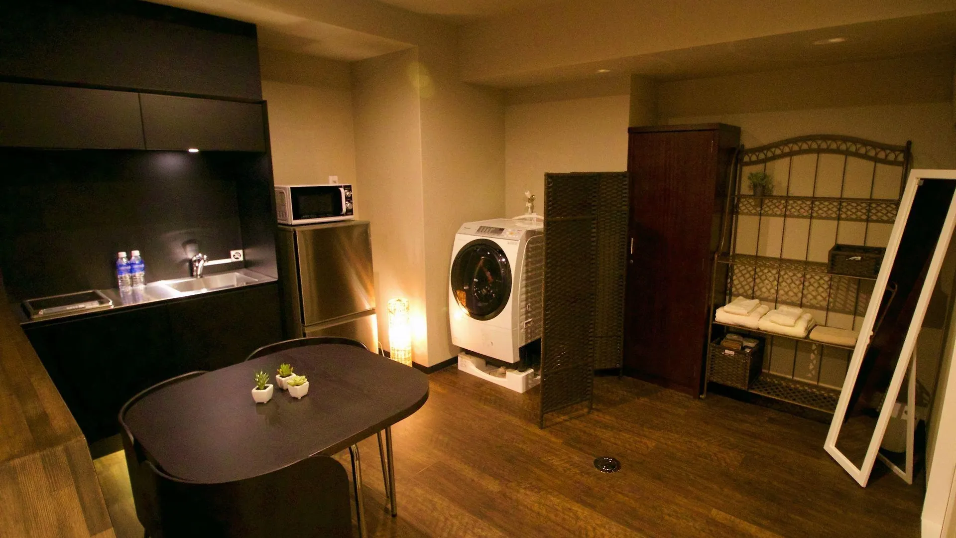 R&Run Kyoto Serviced Apartment & Suites Aparthotel