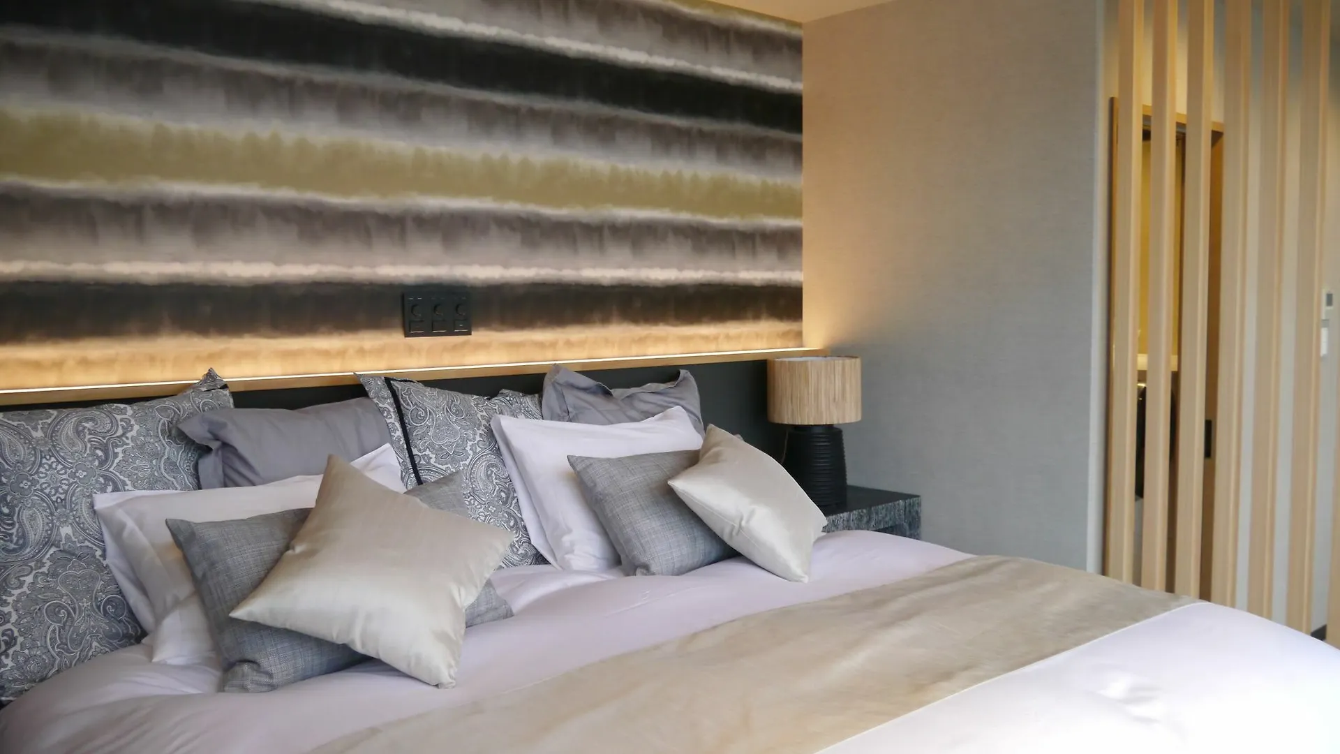 R&Run Kyoto Serviced Apartment & Suites Aparthotel