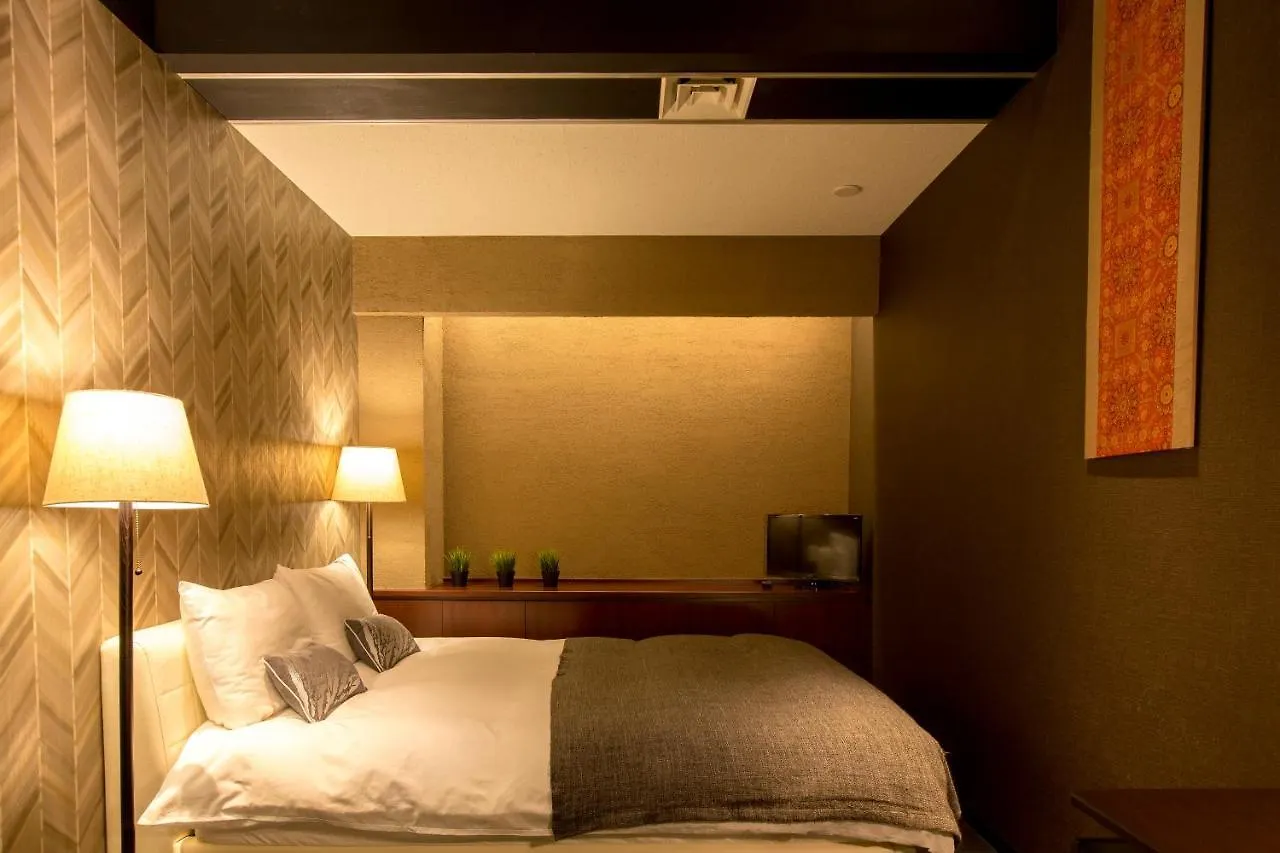 R&Run Kyoto Serviced Apartment & Suites 4*,