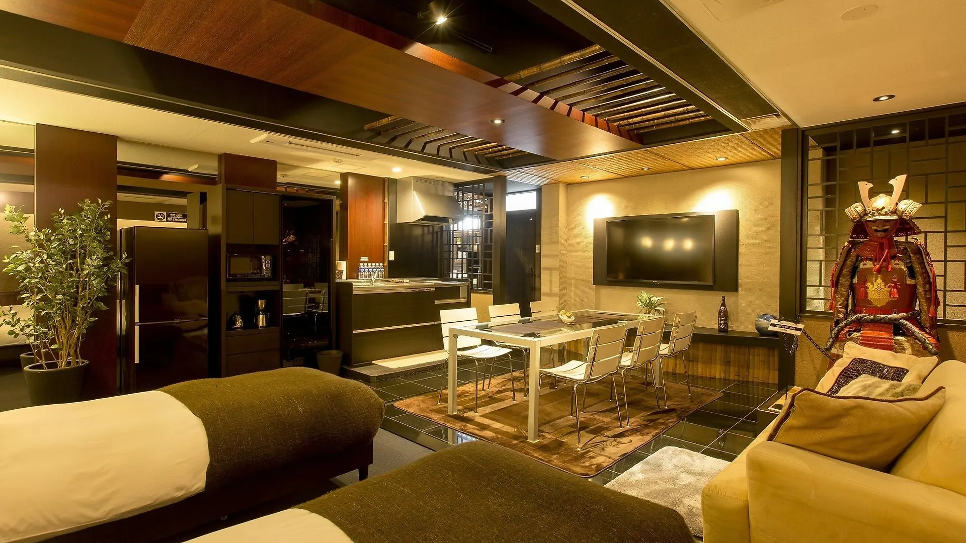 R&Run Kyoto Serviced Apartment & Suites 4*,